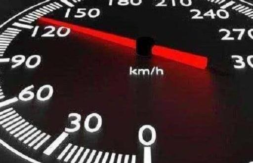 汽车时速120噪音多少
